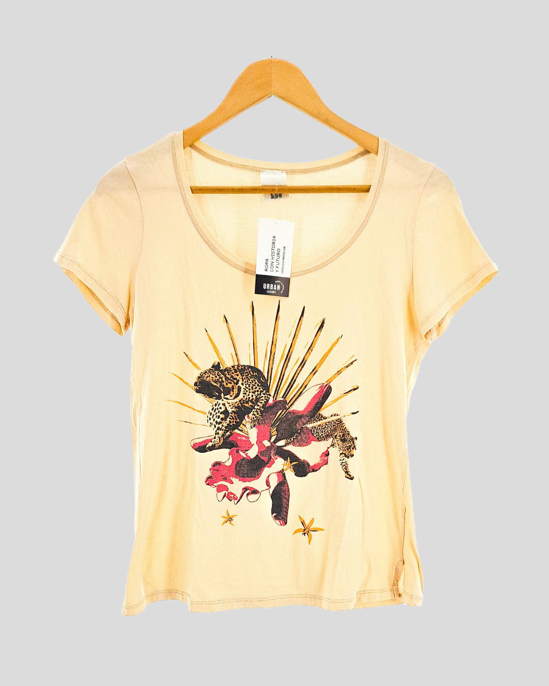 Remera Ayres de Mujer Talle S Urban Luxury Compra y Vende Ropa de Marca