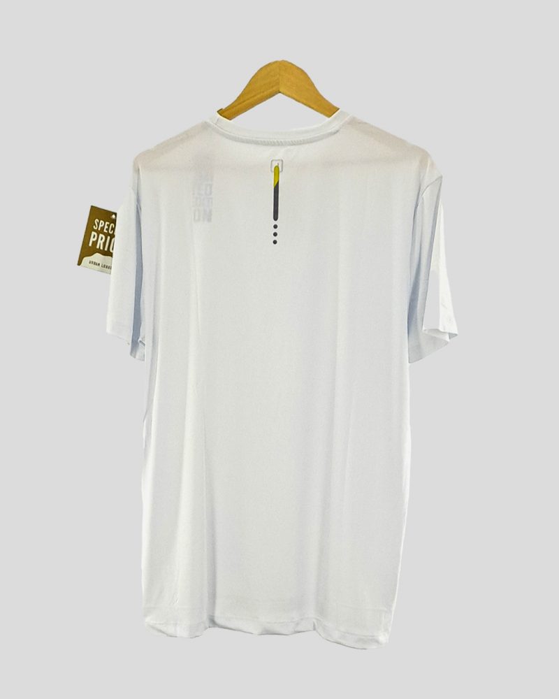 Remera Deportiva A Real Luxury de Hombre Talle L