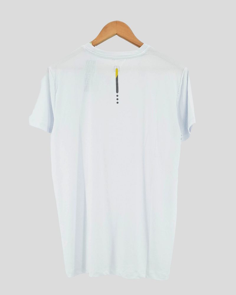 Remera Deportiva A Real Luxury de Hombre Talle M