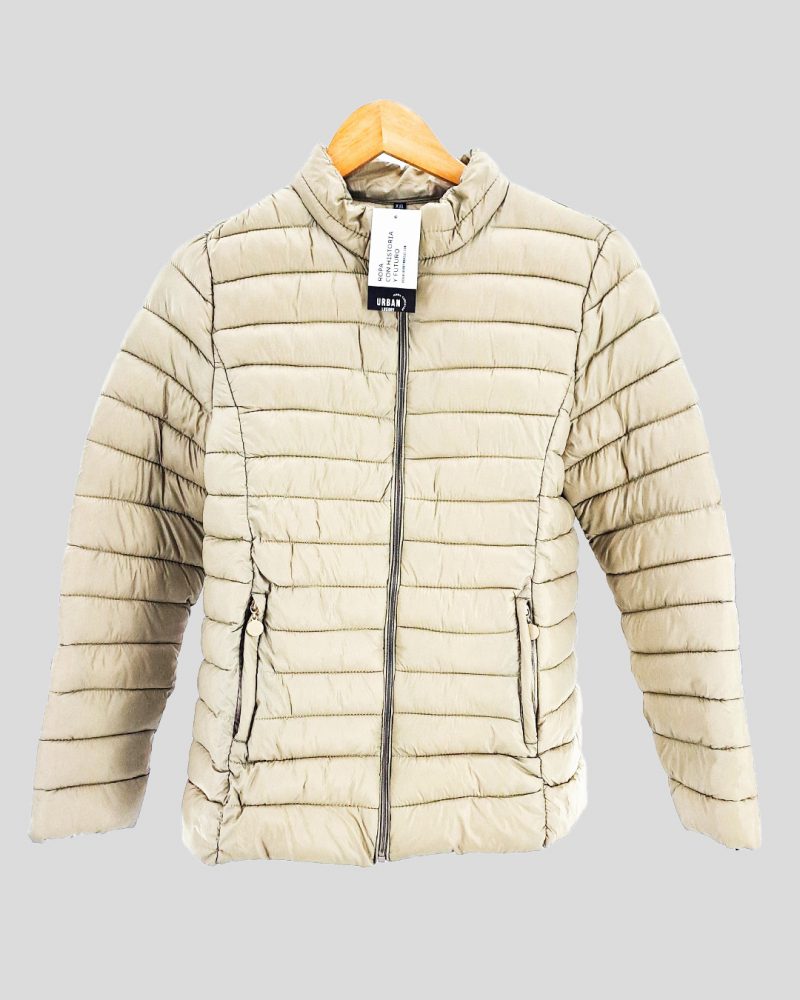 Campera tipo Uniqlo Marca Internacional de Mujer Talle XXL