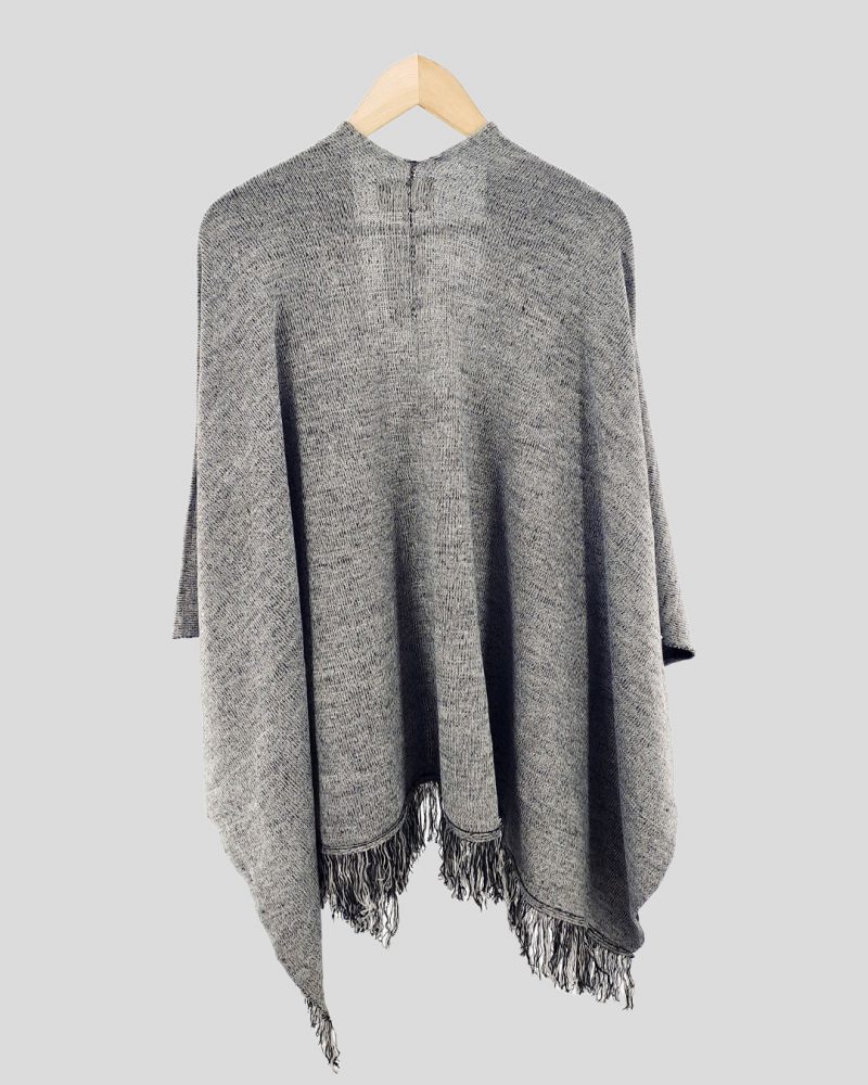 Poncho Ambiance de Mujer Talle M