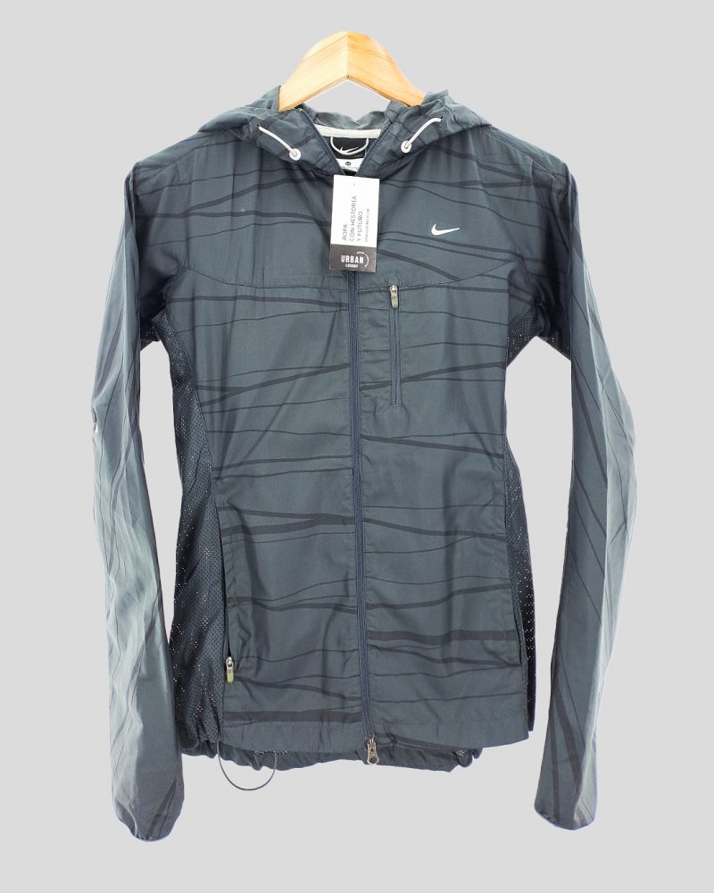 Rompeviento Liviano Nike de Mujer Talle XS