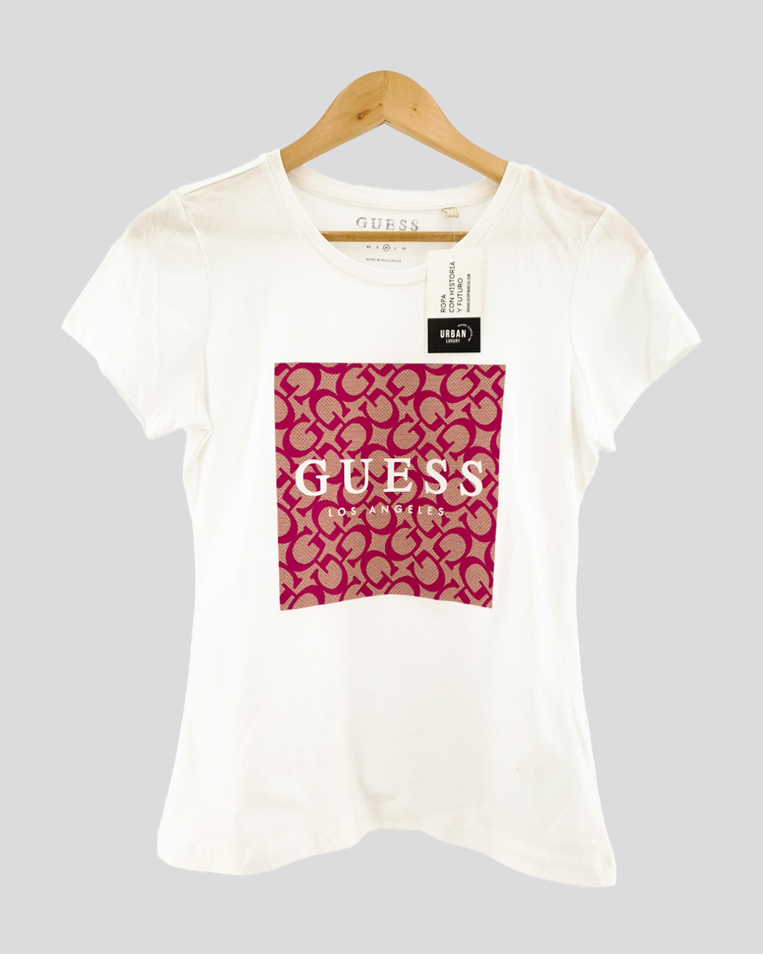 Remera Guess de Mujer Talle M Urban Luxury Compra y Vende Ropa de Marca