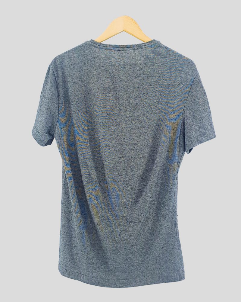 Remera H&M de Hombre Talle M