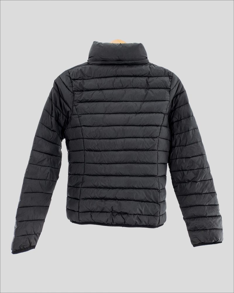 Campera tipo Uniqlo Yagmour de Mujer Talle 42